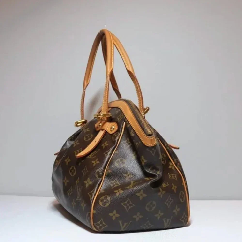 Louis Vuitton Monogram Canvas GM Tivoli Handbag